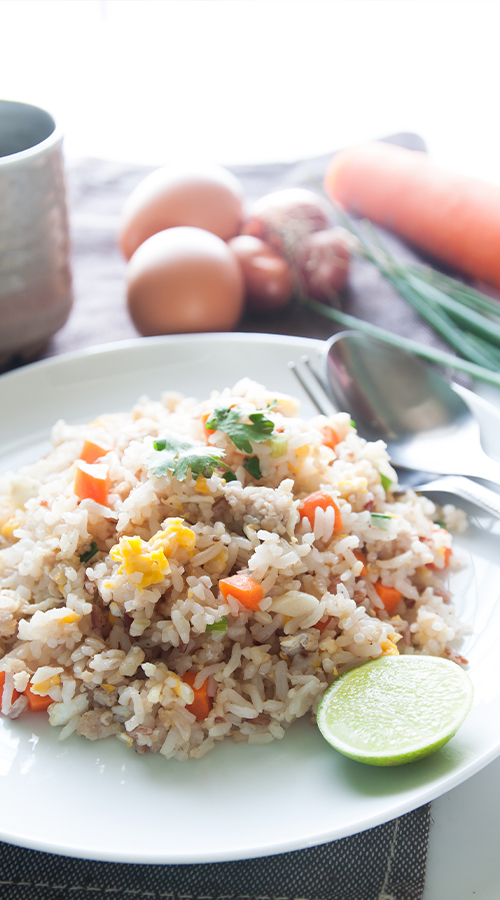 rollo de sushi rellenado