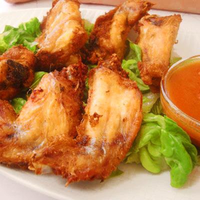 Ala de pollo fritas