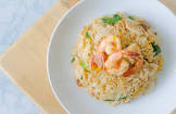 Arroz frito con gambas